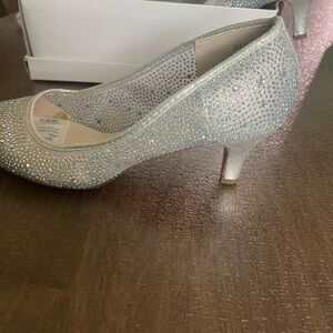 Elegant Silver Women's Heels and Matching Purse